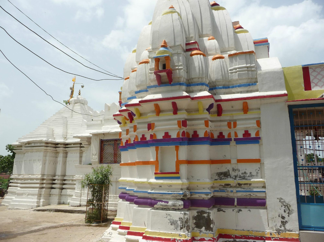 Cheench Brahma Temple景点图片