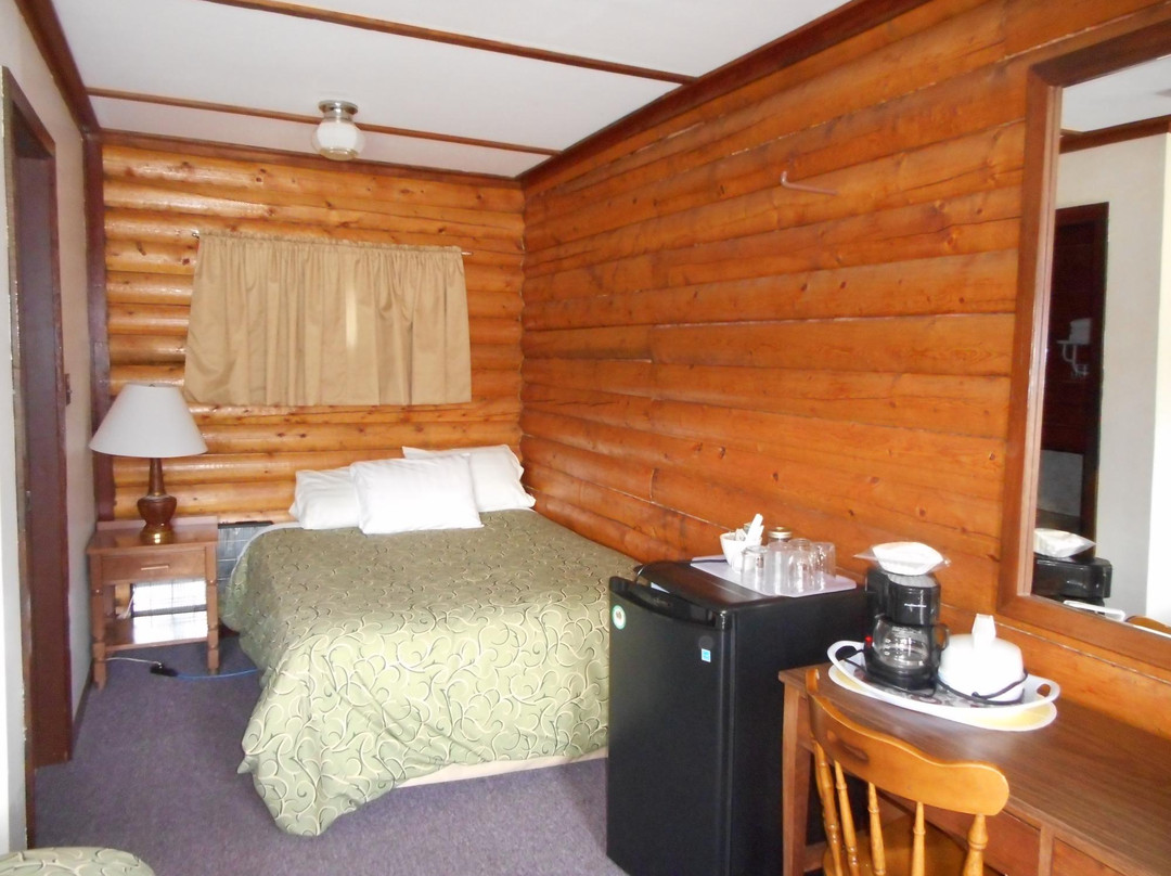 Kathleen Lake Lodge