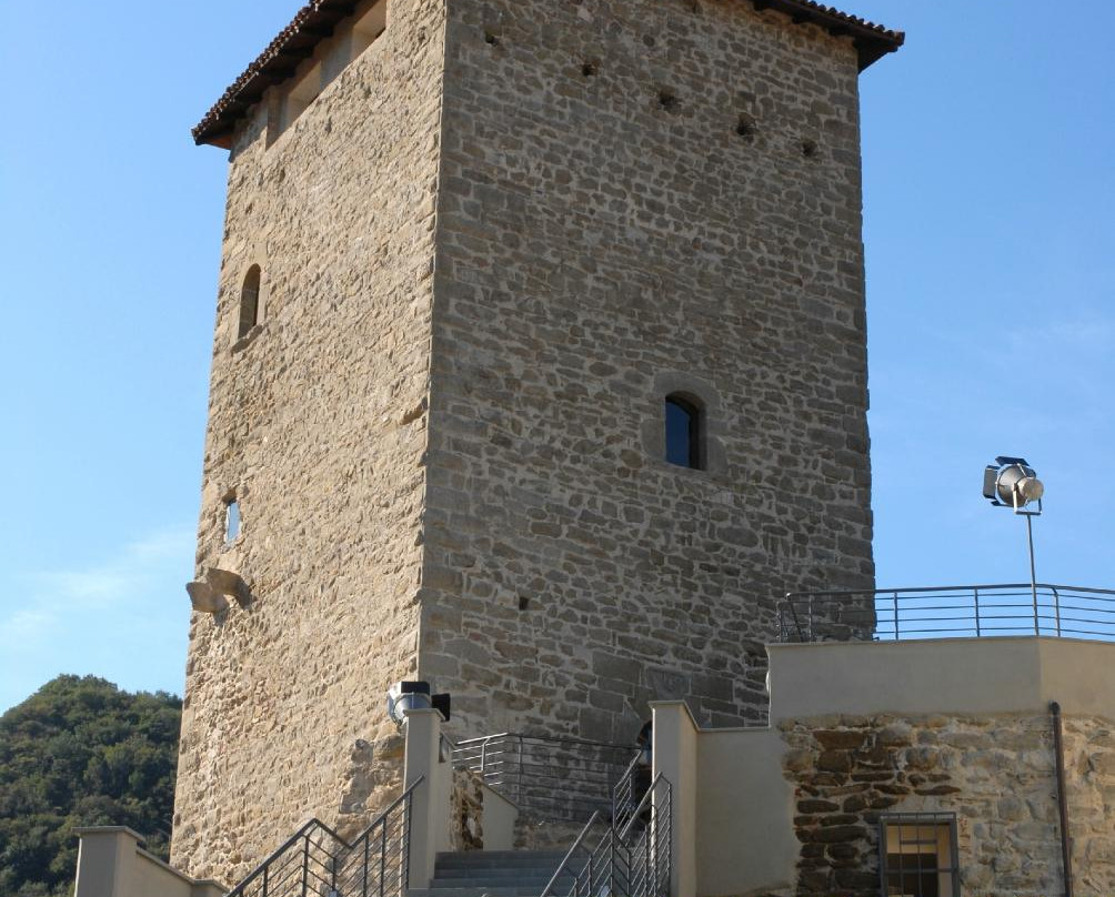 Torre Lantieri-Paratico必去景点