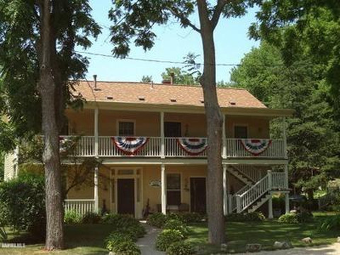 Greenbriar Country Inn & Suites主图