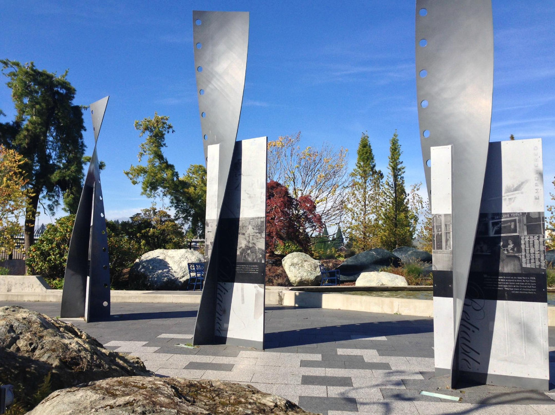 Puget Sound Naval Shipyard Memorial Plaza景点图片