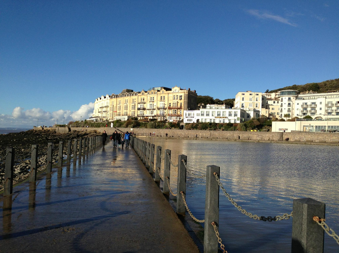 The Terrace Cafe Bar主图