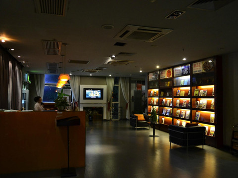 芝加哥国际公寓主图