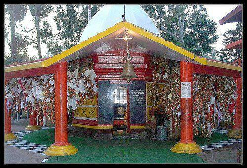 Chitai Golu Devta Temple景点图片
