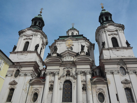 圣尼古拉教堂(Chram svateho Mikulase)-布拉格必去景点