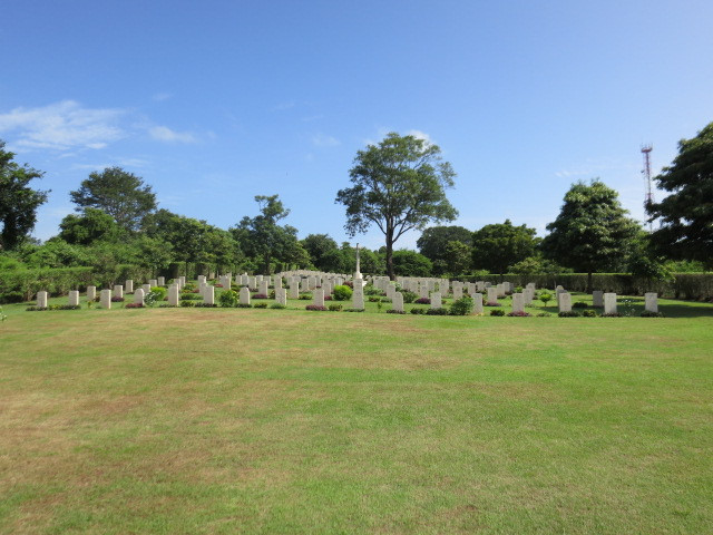 Trincomalee War Cemetery-Trincomalee必去景点