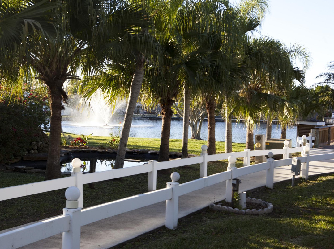 North Lake Estates