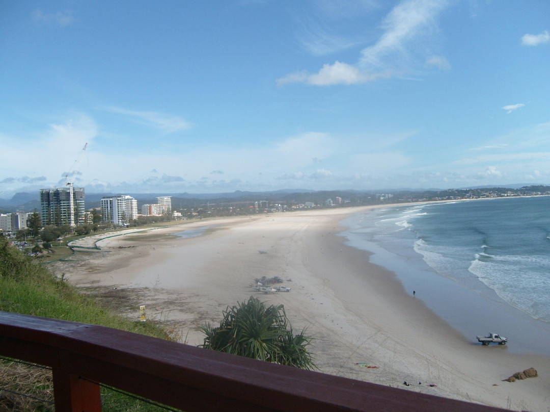 季拉海滩-库伦加塔必去景点