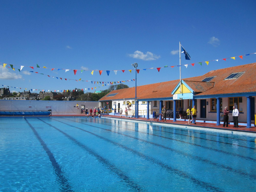 斯通黑文旅游景点-Stonehaven Open Air Swimming Pool