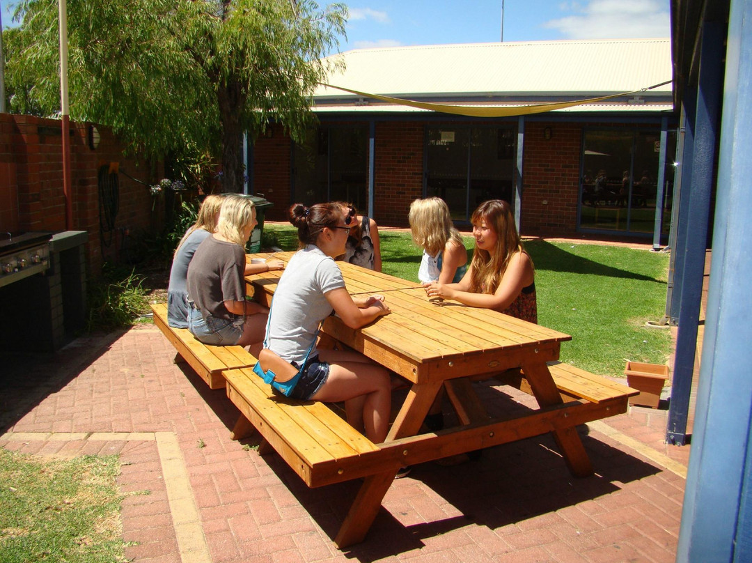 Dunsborough Inn Backpackers