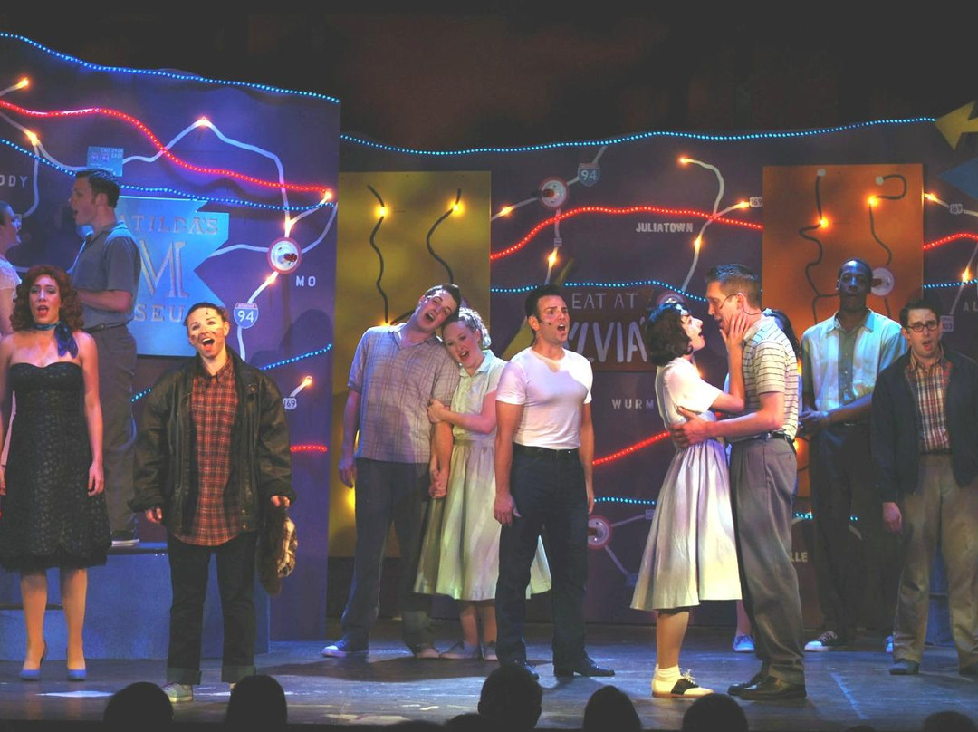 New Candlelight Theatre-威尔明顿必去景点