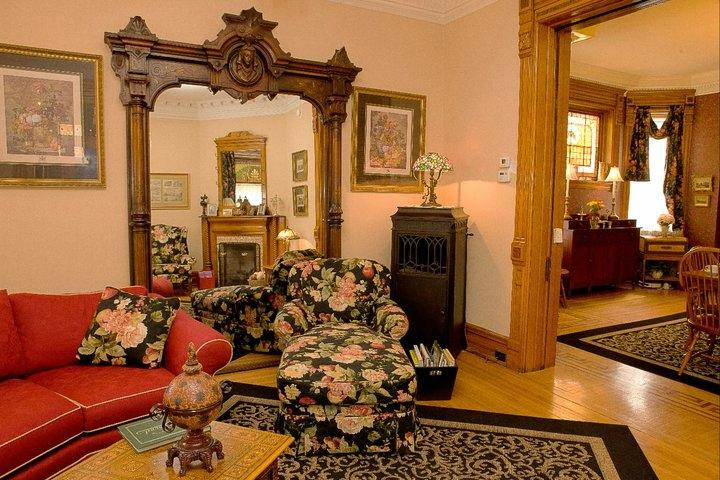 Philip W. Smith Bed and Breakfast主图