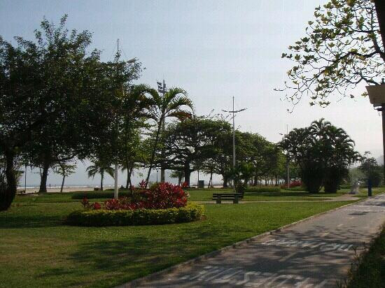 Orla e Jardins da Praia de Santos-桑托斯必去景点
