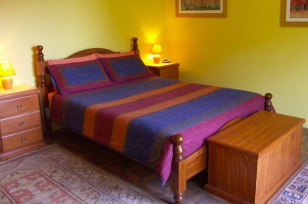 Goldies Place Rainforest Bed and Breakfast-餐饮