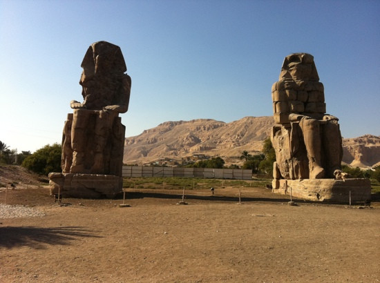 Colossi of Memnon-卢克索必去景点