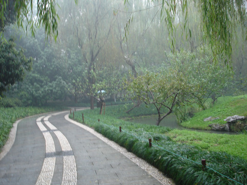柳浪闻莺-杭州市必去景点