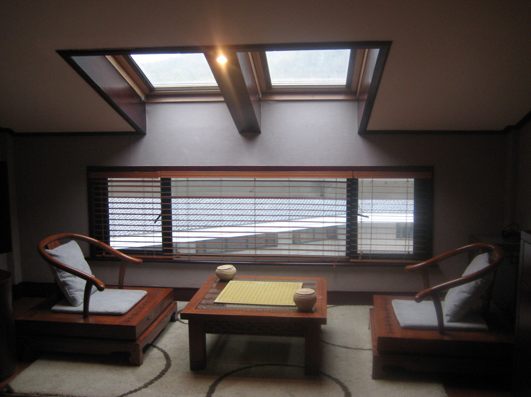 杭州蓝天清水湾酒店（西湖雷峰塔店）主图