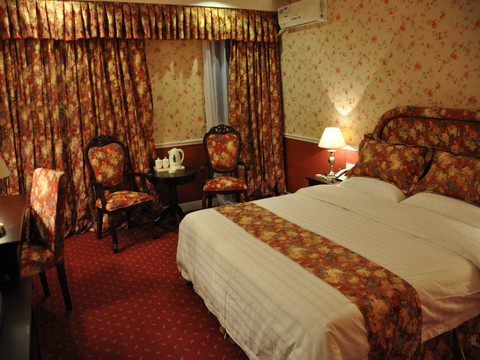 成都新南门橡树林酒店(四川大学望江校区店)主图