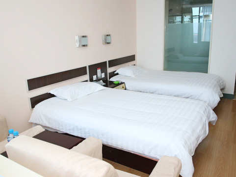 美佳快捷华莎店主图