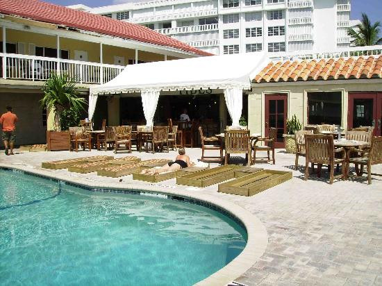 棕榈滩海滨旅馆