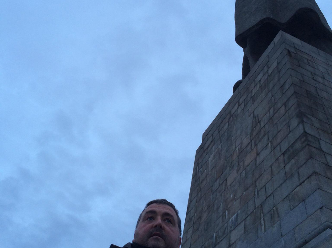 V.I. Lenin Monument景点图片