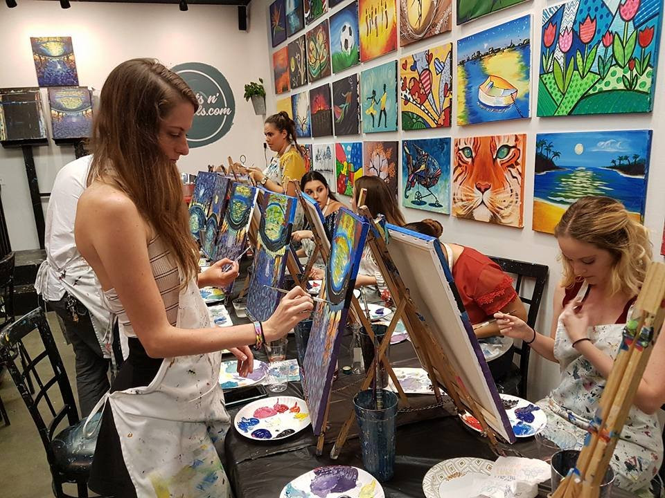 Paints n Cocktails-种植园必去景点