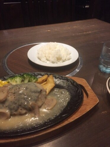 ステーキ＆食べ放題 けん 西所沢店