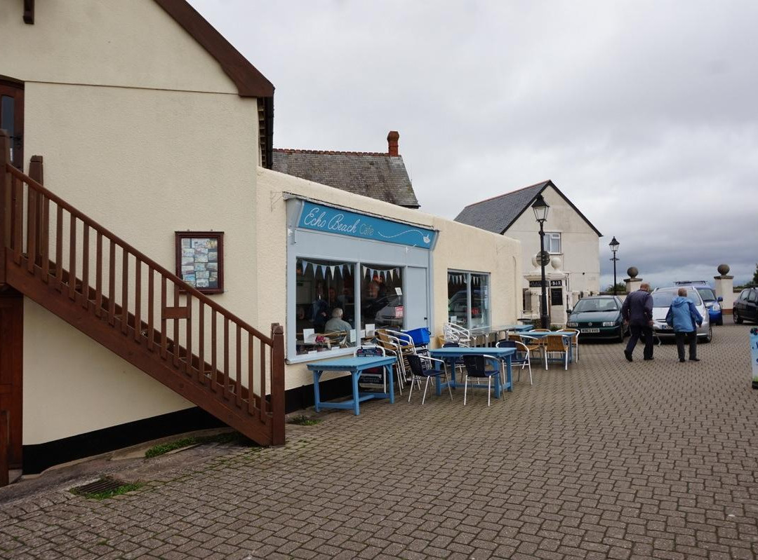 Echo Beach Cafe主图