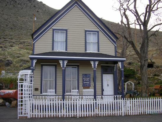 Edith Palmer's Country Inn-客卧
