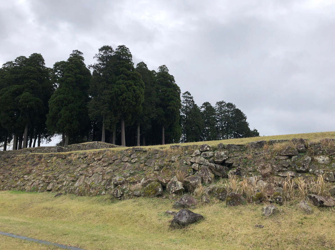 Hitoyoshi Castle Ruins景点图片