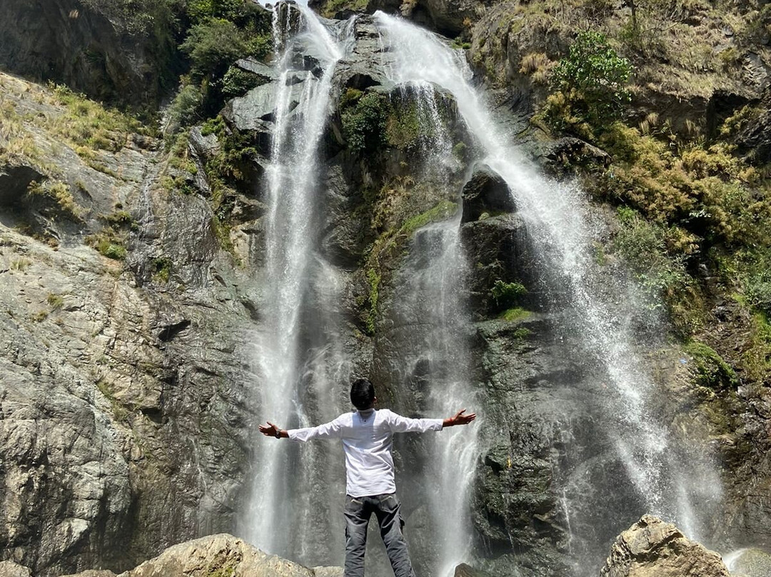 Ennan Mata Temple & Waterfall-Duhka必去景点