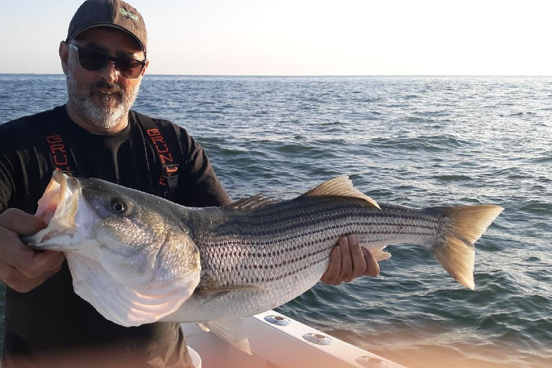 Striper Snax Fishing Charters景点图片