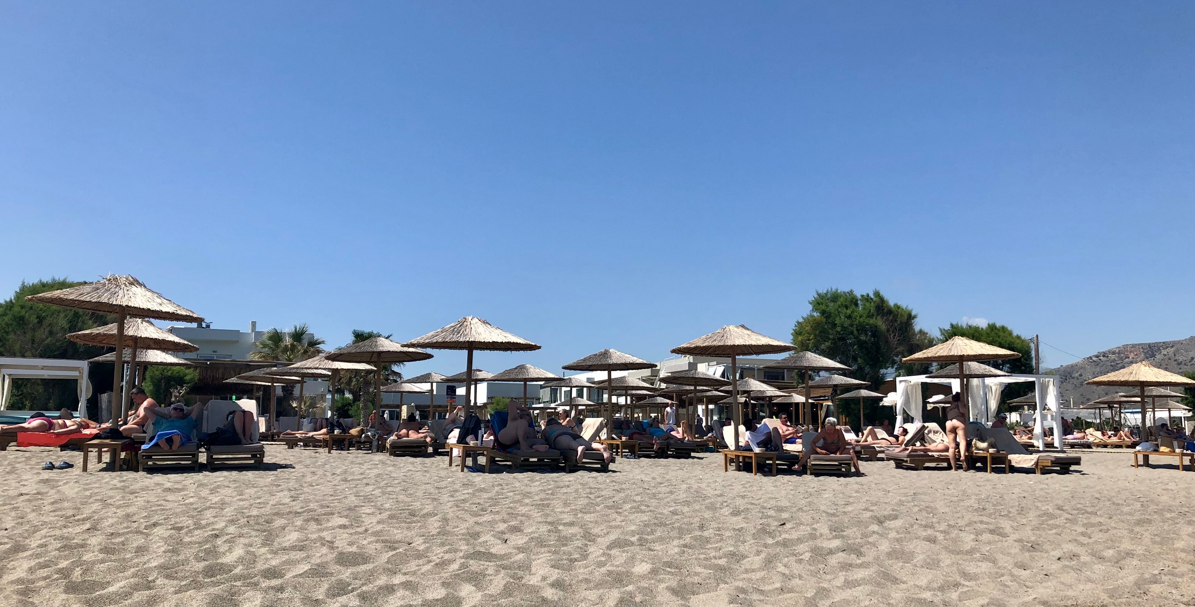 Paralos Lifestyle Beach-泳池