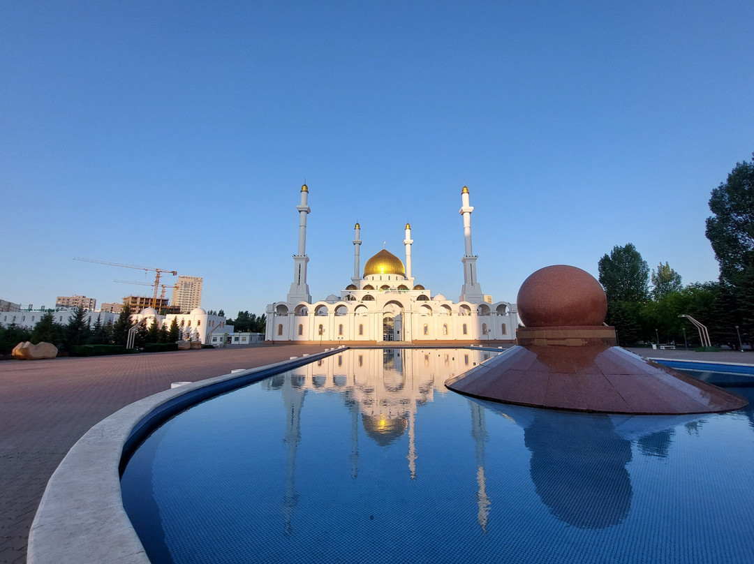 Nur-Astana Mosque-努尔苏丹必去景点