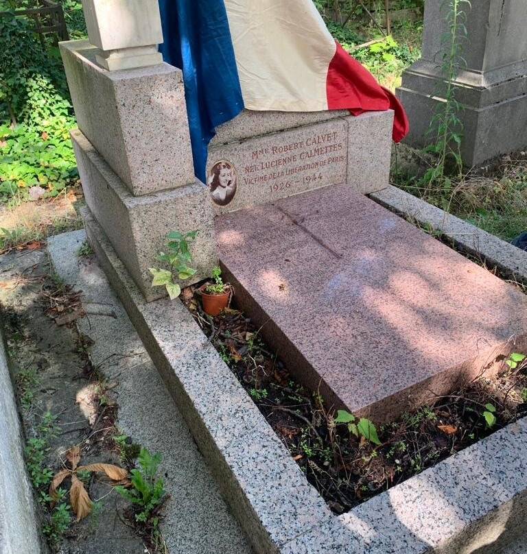 Les Necro-Romantiques et Thierry Le Roi-巴黎必去景点