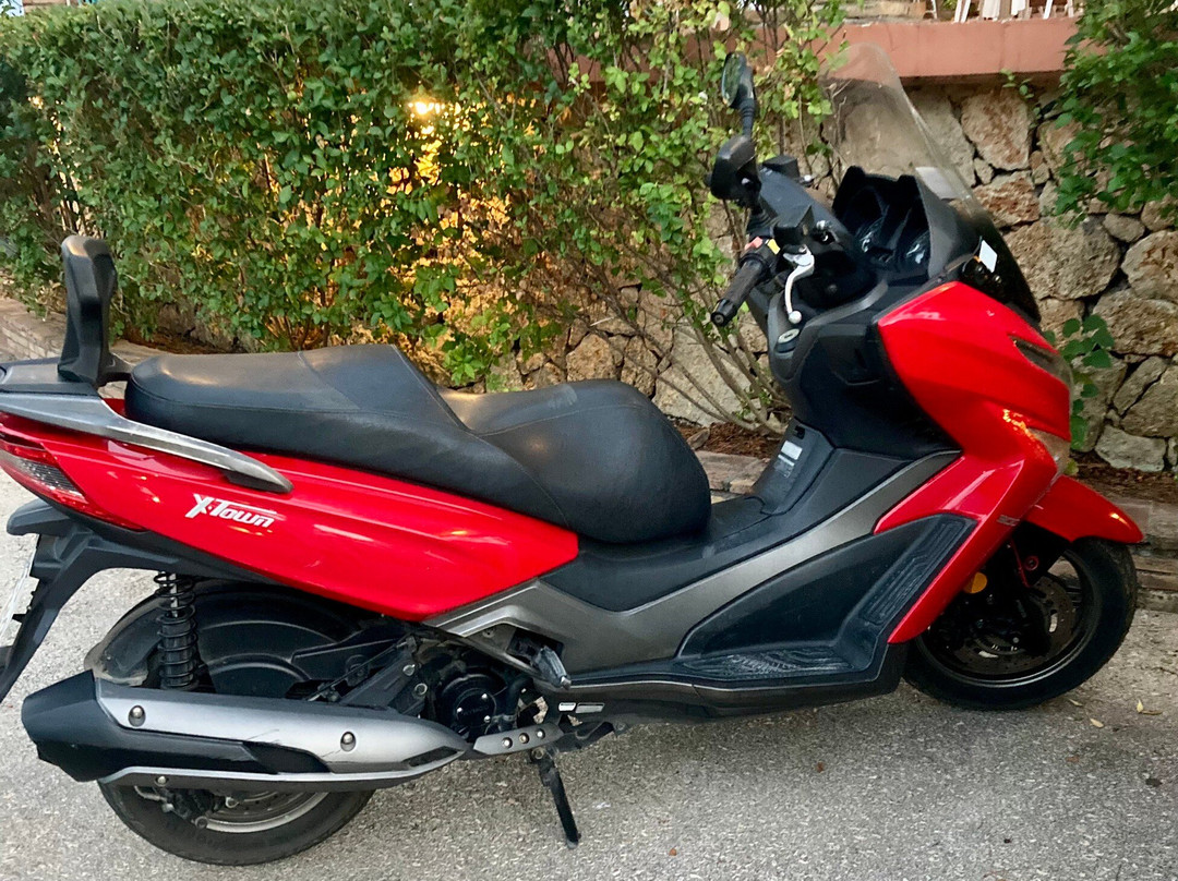 Makis Car Quad & Scooter Rental , Skala Kefalonia-Skala必去景点