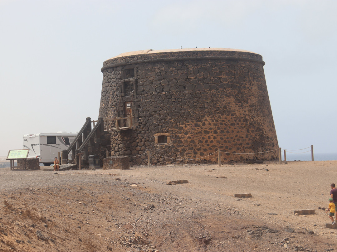 Castillo de El Toston景点图片