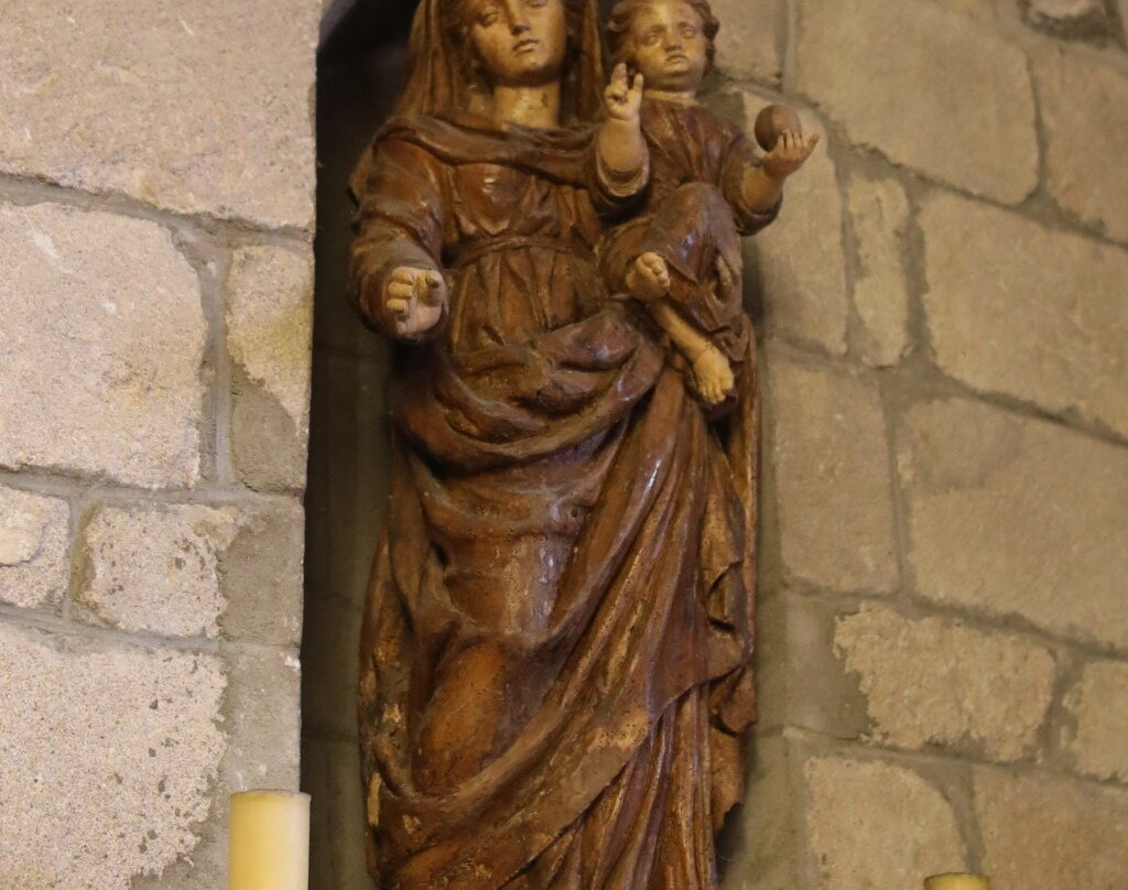 Eglise Saint Pierre de Chalençon-Chalencon必去景点