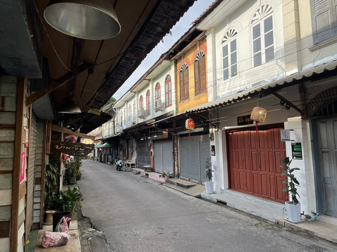 The Old Town Chanthaboon Waterfront景点图片