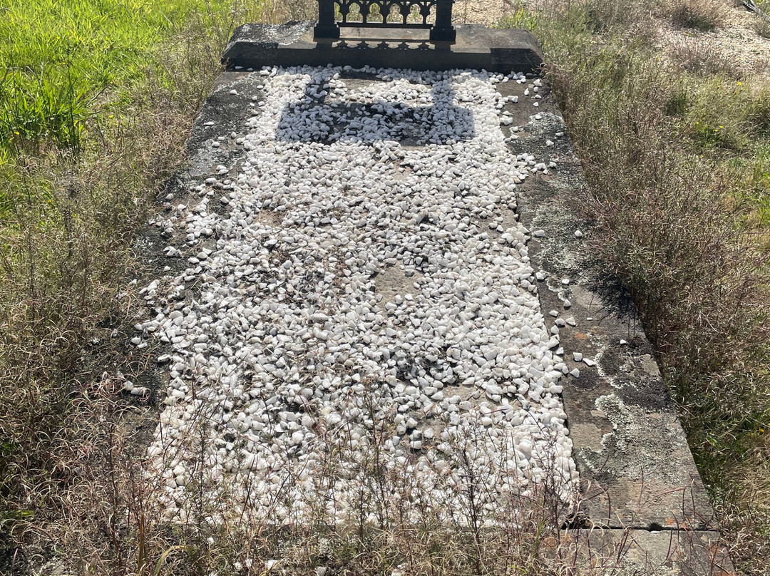 Ballan cemetery景点图片