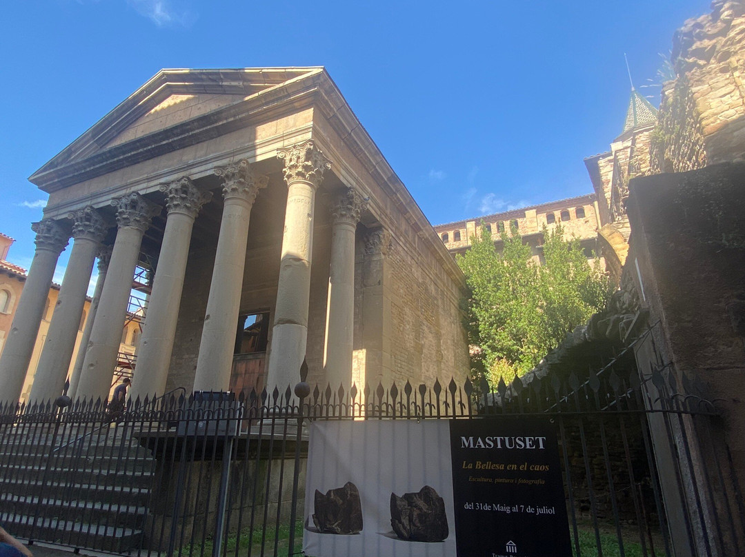 Templo Romano de Vic-维克必去景点