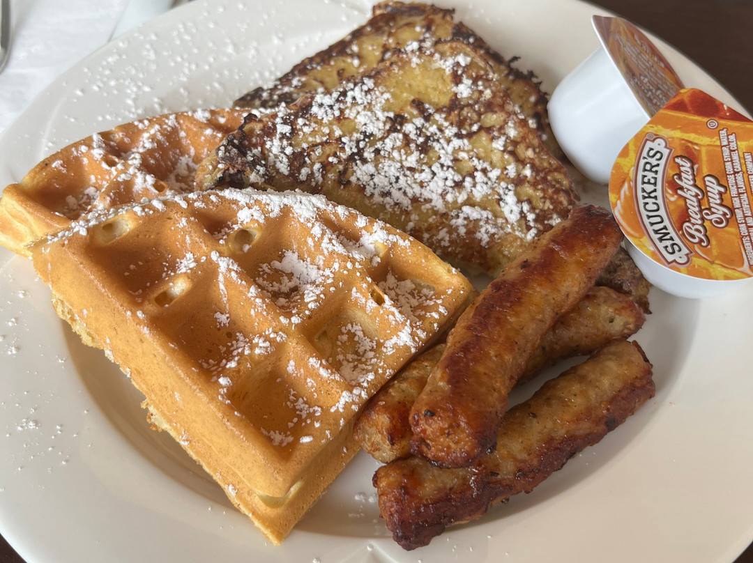 克利夫兰/特温斯堡希尔顿花园酒店主图