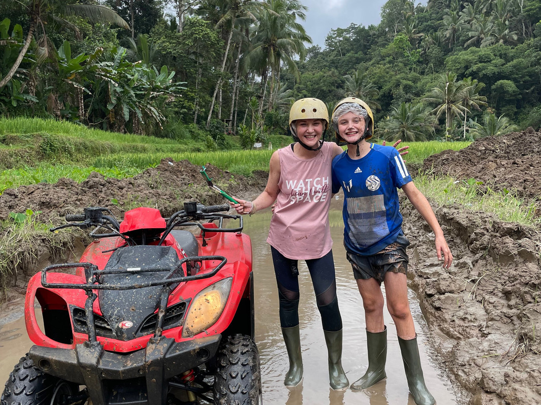 Bali Wayan Private Tour & Driver景点图片