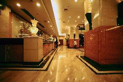 大连昱圣苑国际酒店（罗斯福广场西安路地铁站店）主图