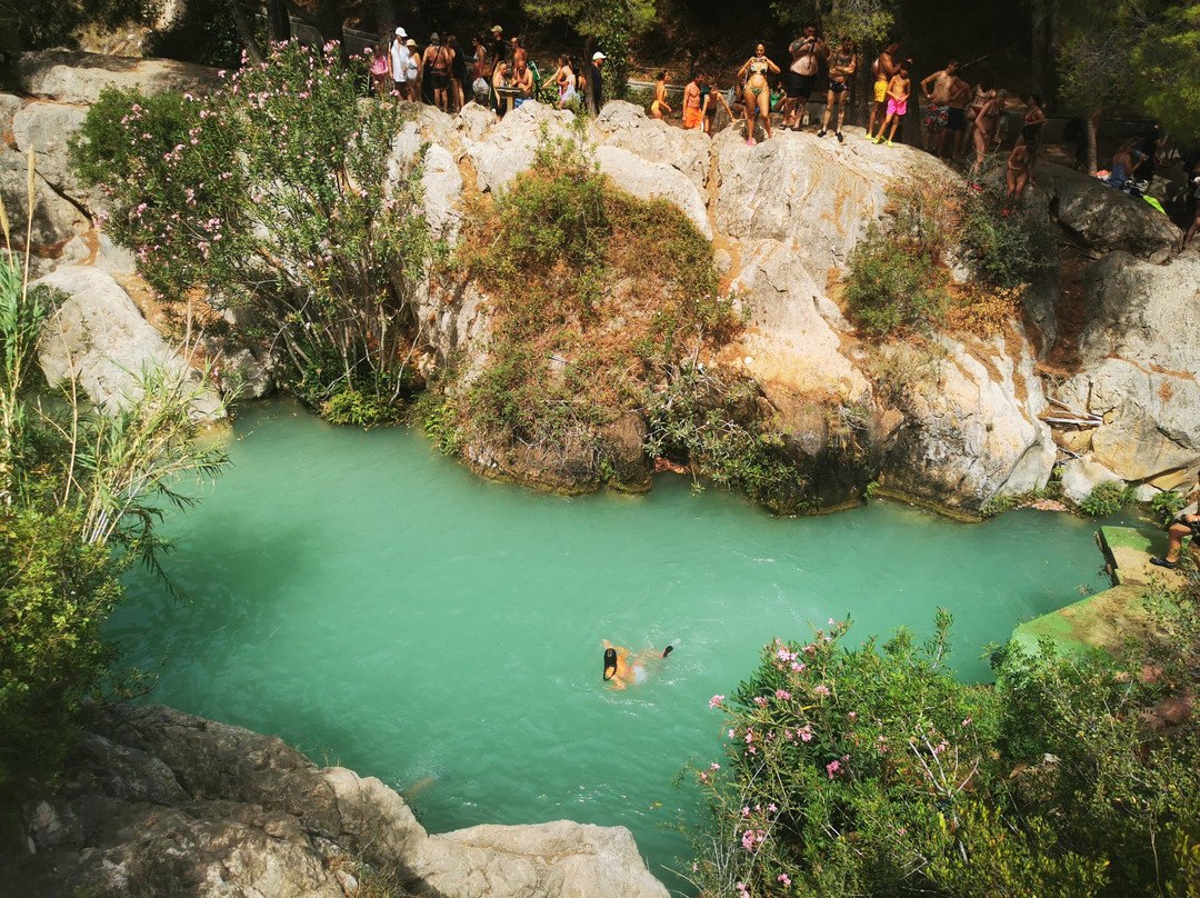 l'Algar Waterfalls景点图片