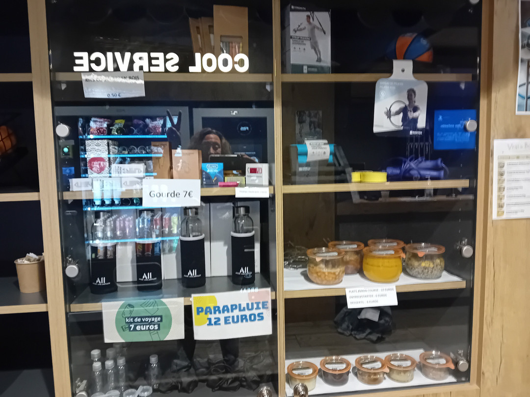宜必思快捷博韦机场酒店主图