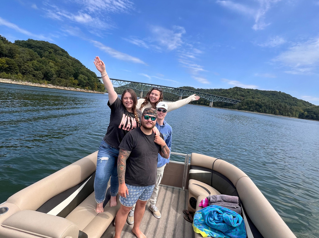 Hidden Harbor Marina-Smithville必去景点