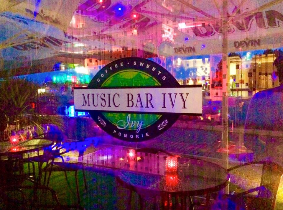 Ivy Bar