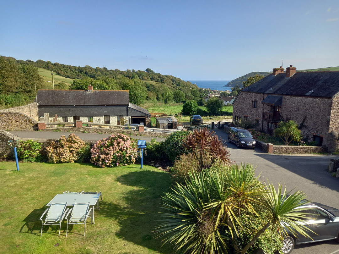 Coombe House Bed and Breakfast主图