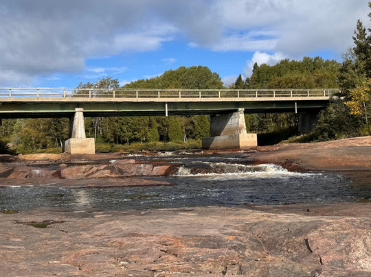 Sentier pedestre Sault aux Moutons-Longue-Rive必去景点